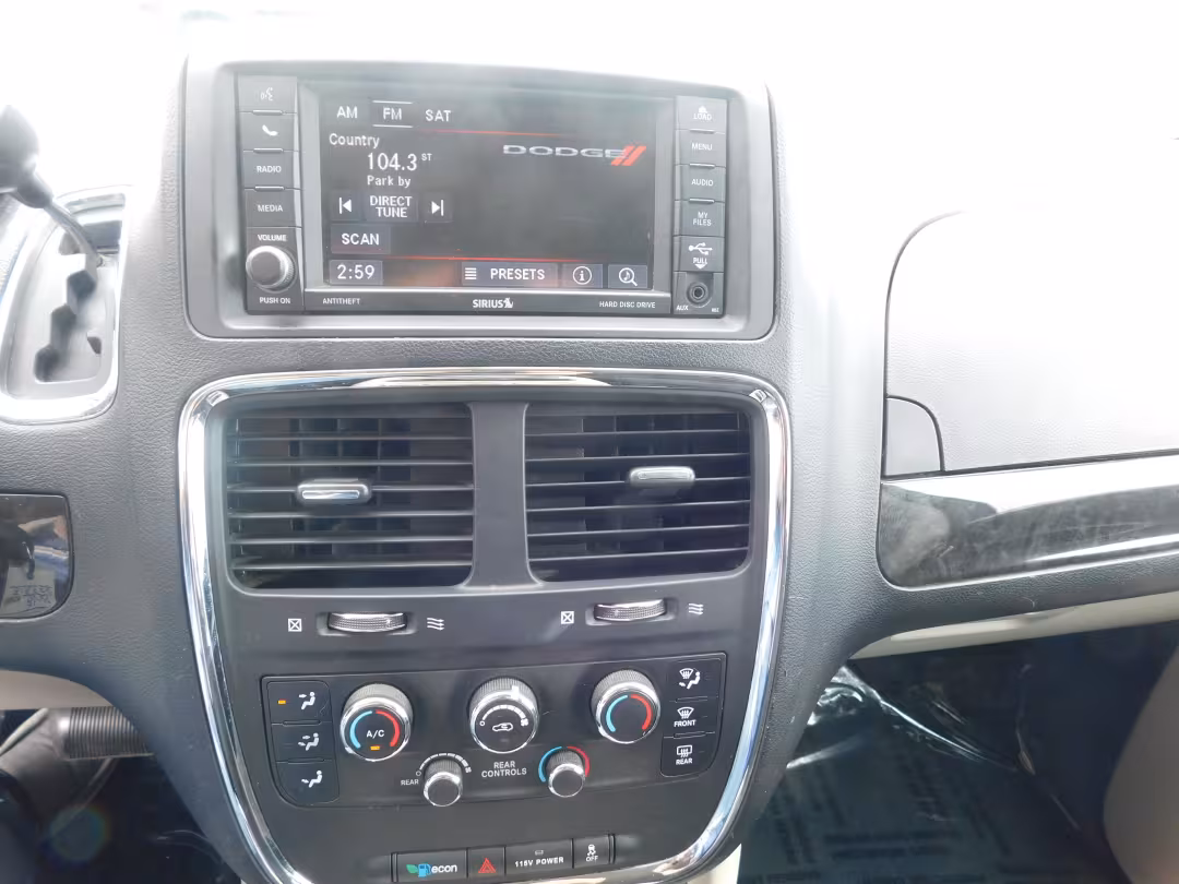 2014 Dodge Grand Caravan - 2C4RDGCG5ER313538 - Image #5