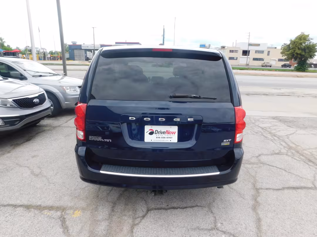2014 Dodge Grand Caravan - 2C4RDGCG5ER313538 - Image #11