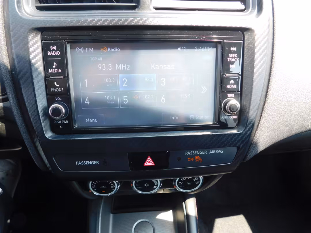 2019 Mitsubishi Outlander Sport - JA4AP3AU7KU017595 - Image #5
