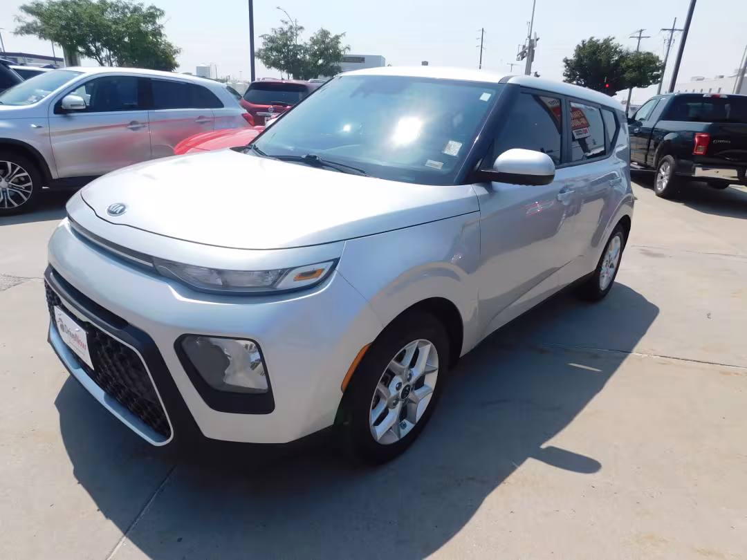 2020 Kia Soul - KNDJ23AU2L7732255 - Image #2