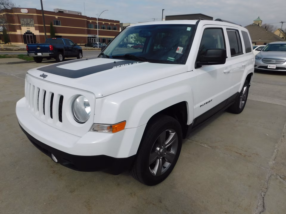2016 Jeep Patriot Sport SE's photo