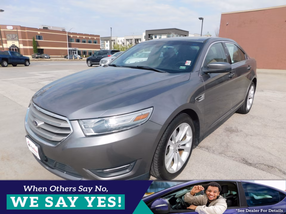 2013 Ford Taurus SEL FWD's photo
