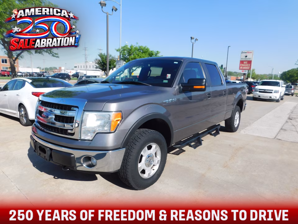 2014 Ford F-150 XL 4x4 SuperCrew 145-in's photo