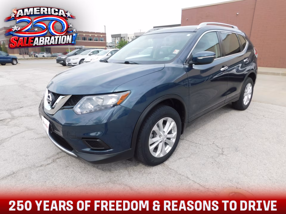2015 Nissan Rogue SV AWD's photo
